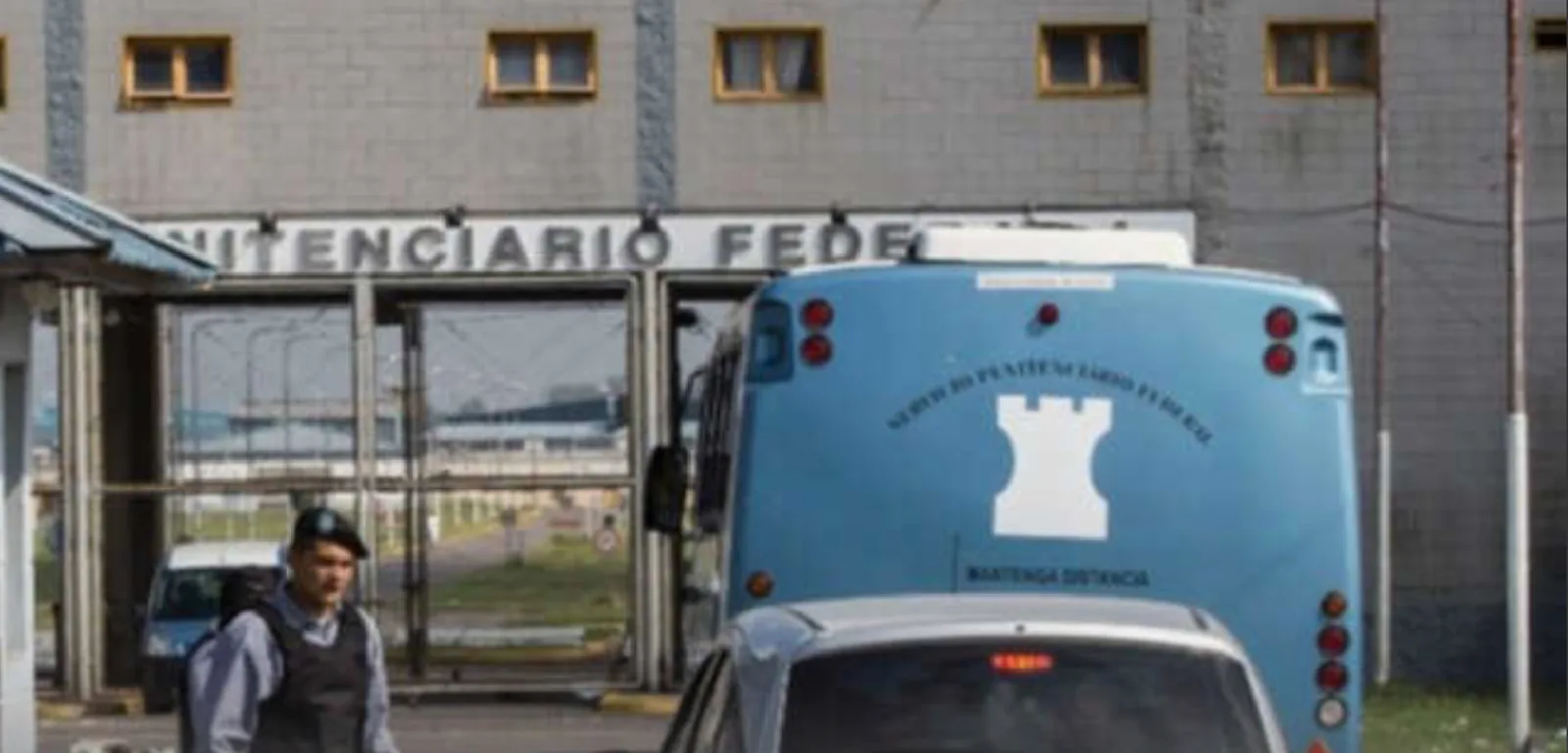 Acceso a una unidad del Servicio Penitenciario Federal